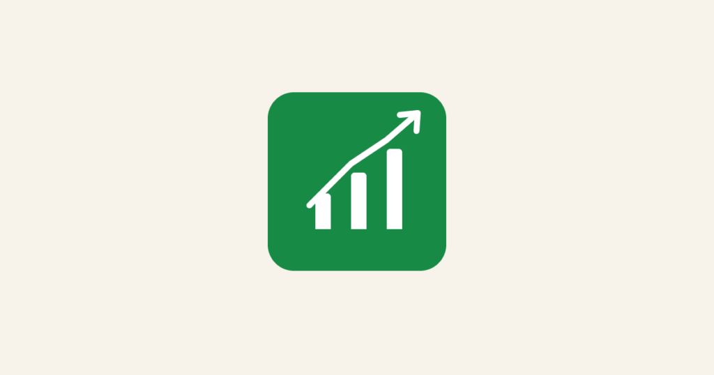 Green rounded-square icon with a white bar chart and upward arrow on a cream background, representing choosing a Google Ads bid strategy for a low-volume account